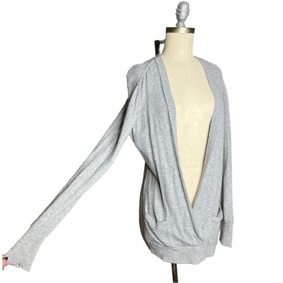 Banana Republic Italian Yarn Cashmere Wool Drape Front Sweater size L - Picture 8 of 16